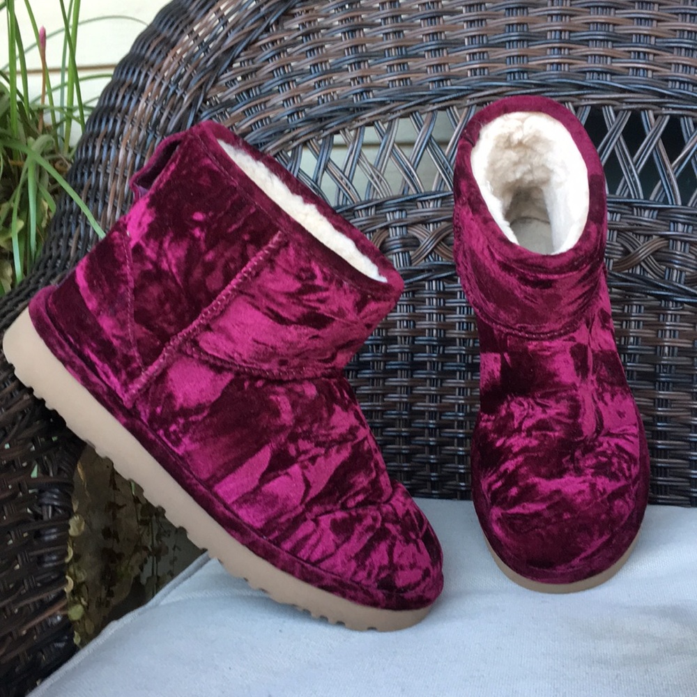 Crushed Fig Velvet Uggs 10 - Picture 1 of 8